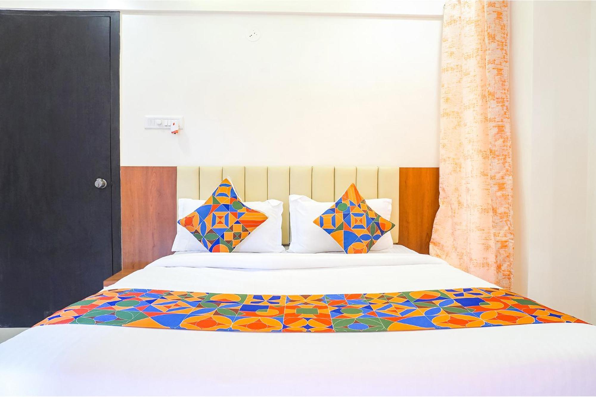 Fabhotel Majestic Luxurious - Nr Rajaram Bhiku Pathare Stadium Poona Buitenkant foto