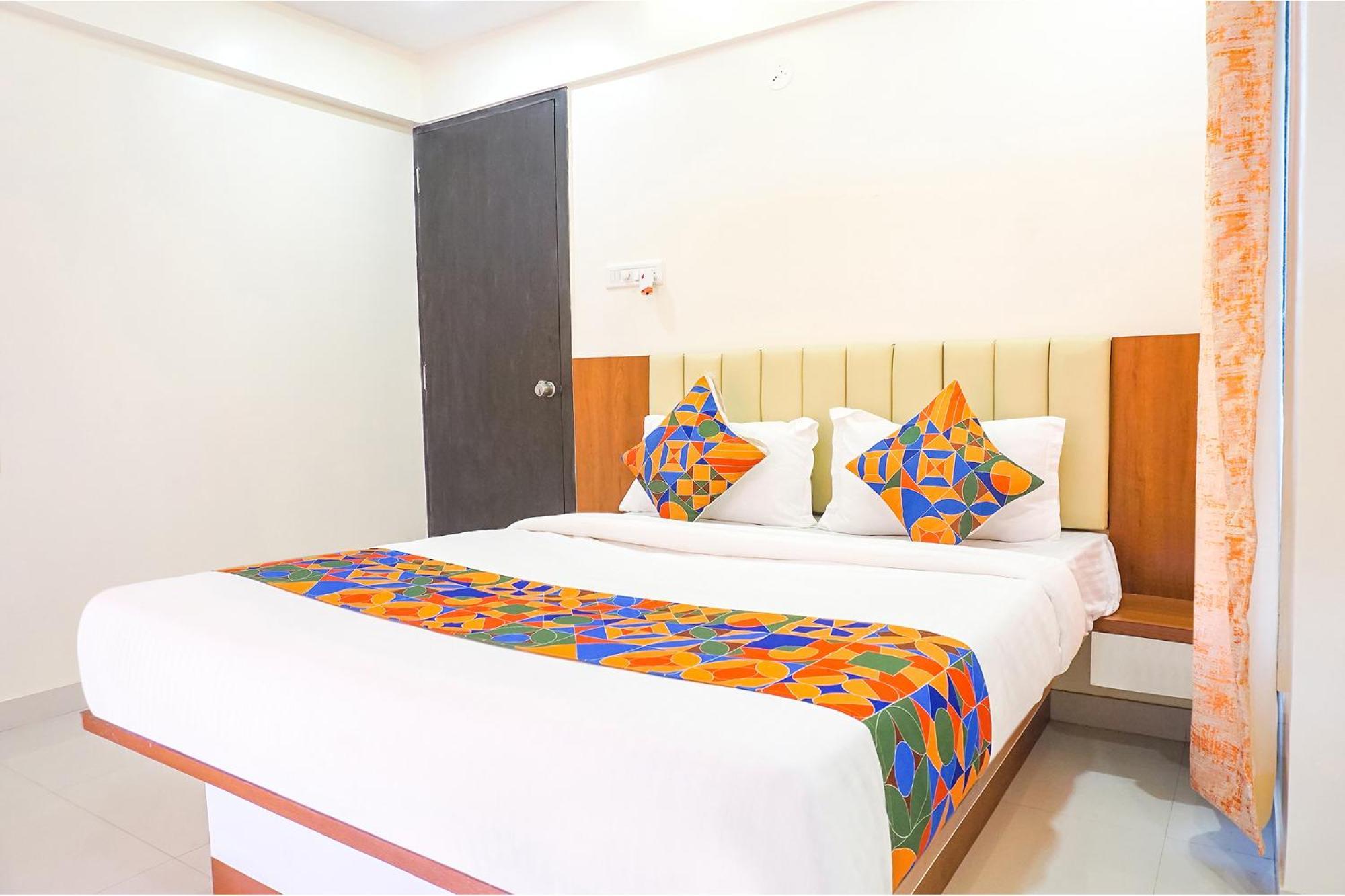 Fabhotel Majestic Luxurious - Nr Rajaram Bhiku Pathare Stadium Poona Buitenkant foto