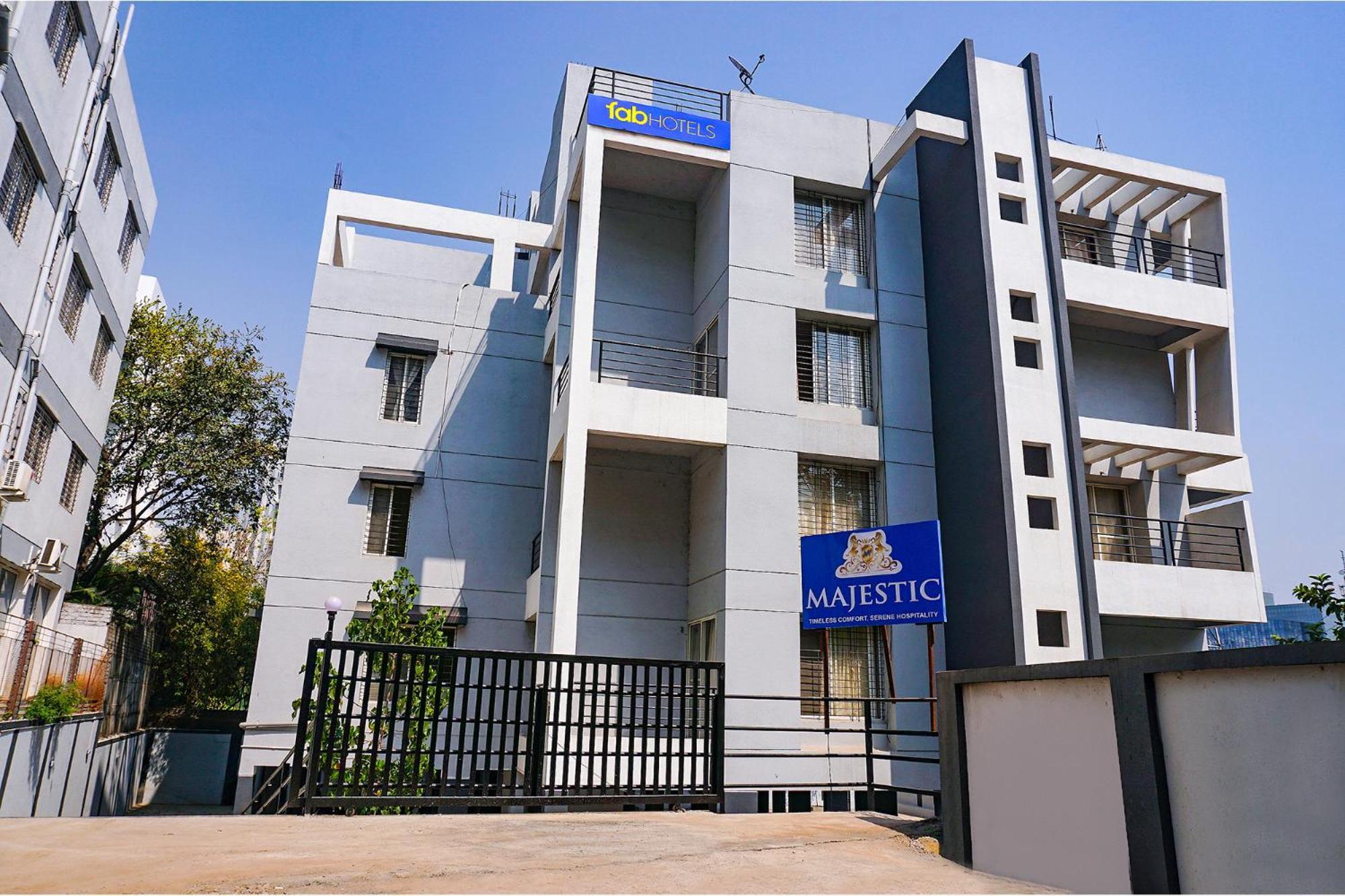 Fabhotel Majestic Luxurious - Nr Rajaram Bhiku Pathare Stadium Poona Buitenkant foto
